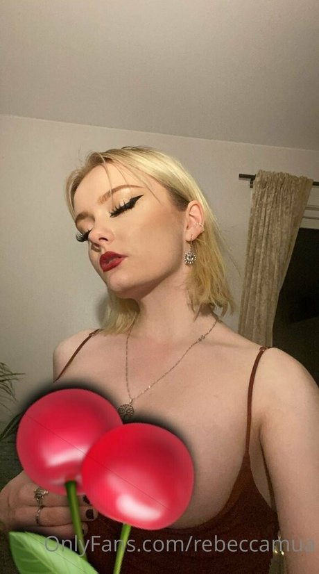 rebecccamua model adult img