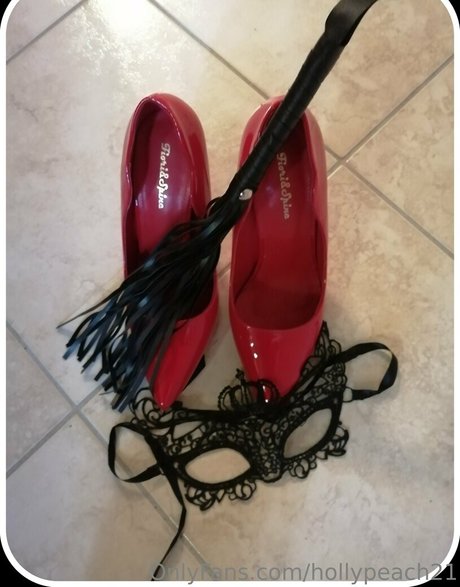 hollypeach21 nudes model galleries