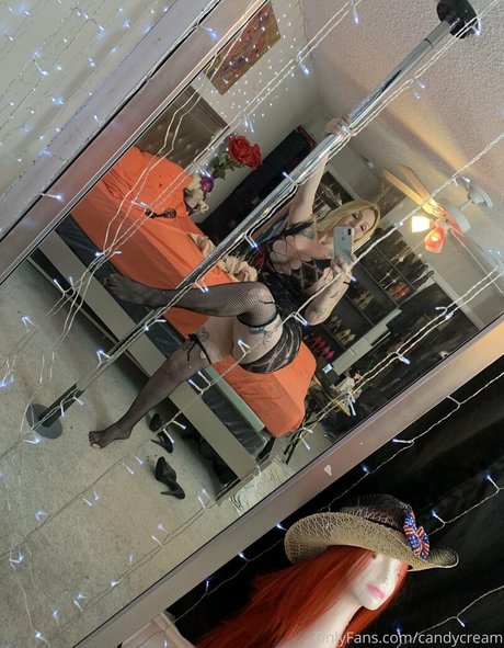 candycream hot model picture