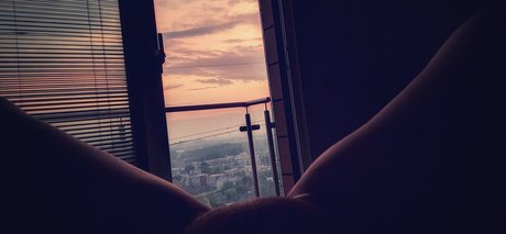 aerwydd model perfect gallery