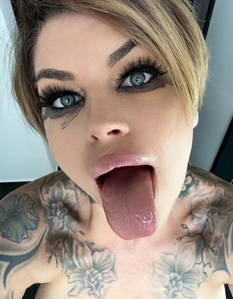 Merry4Fun adult model archive