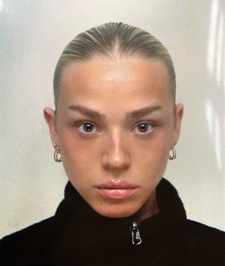 Marcus Pausbaek exclusive model galleries