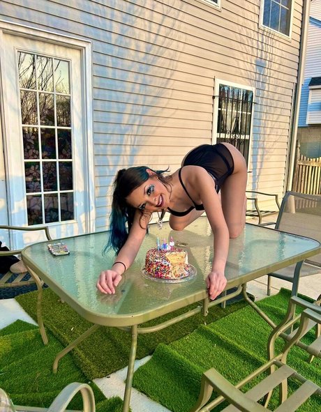 ittybittybarrrbie star pretty img