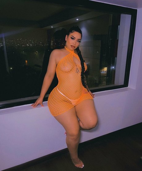 alesita xo model pretty pic