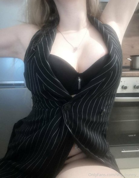 shy bunny_ pretty star photo