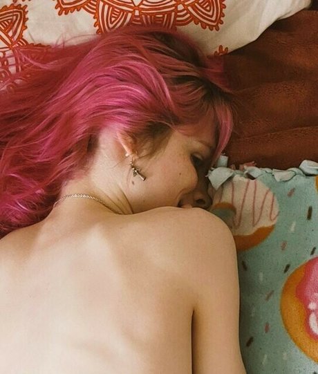 RainieBun star adult pictures