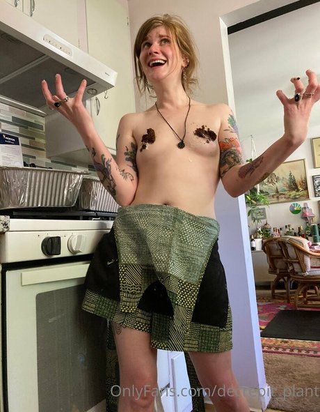 Decrepit plant nudes star galleries