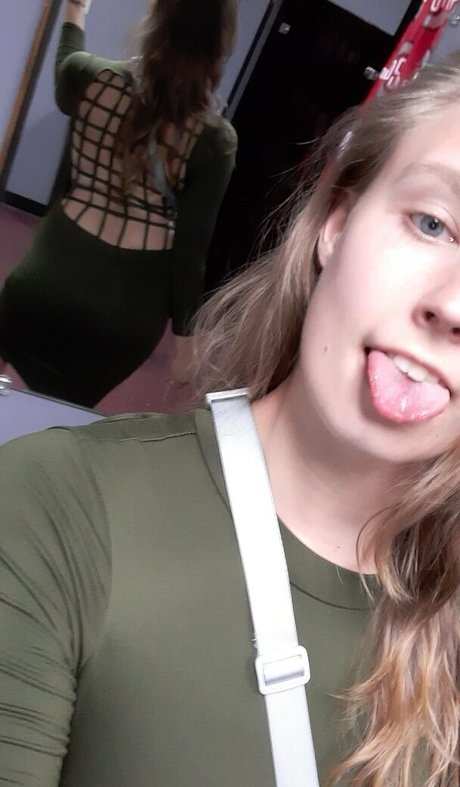 mislonglegs sex pornstar archive