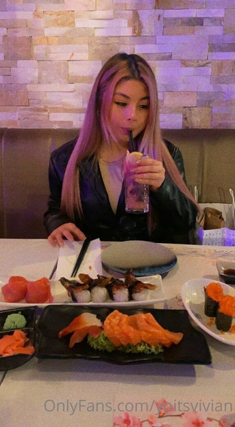 yoitsvivian star xxx photo