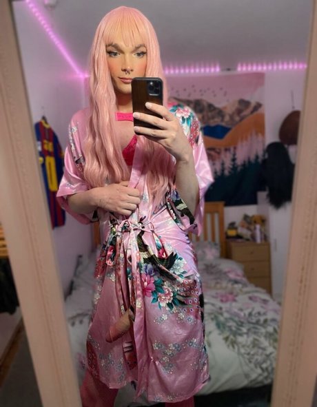 eevie chan star best picture