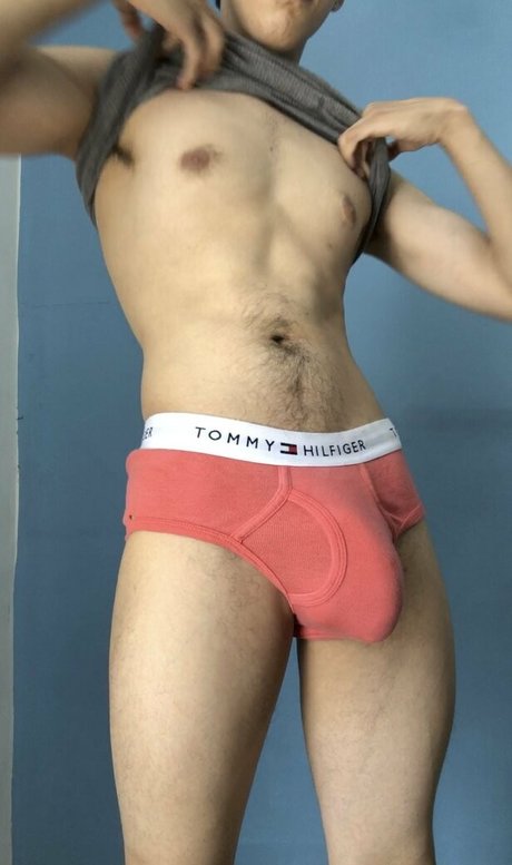 brunosaints_ perfect pornstar photo