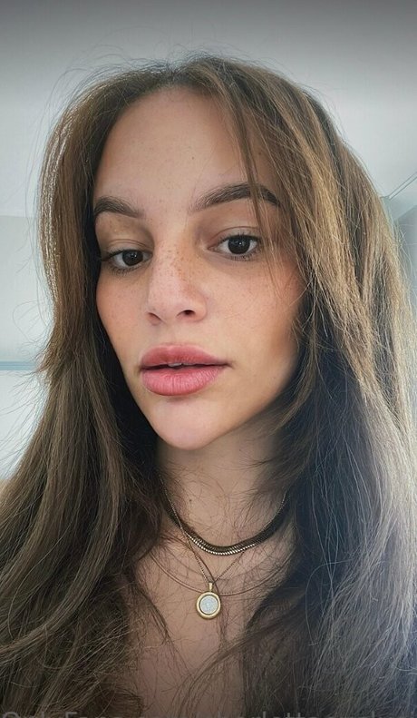 Charletta ASMR Profile pic