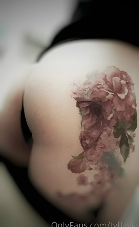 tvflavia sexy model img