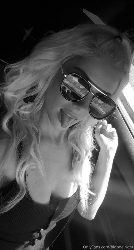 blonderider xxx star pics