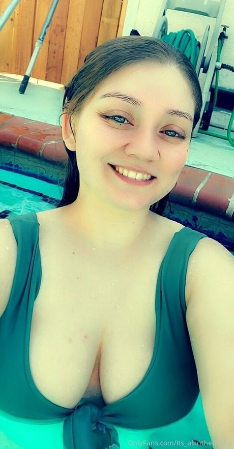 its allinthethighs pornstar pics