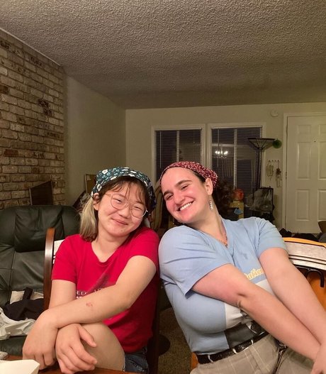 Alida Roos sex model img