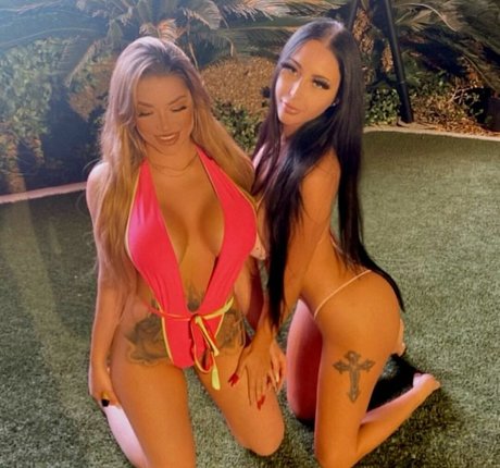 Laylawhite free pornstar img