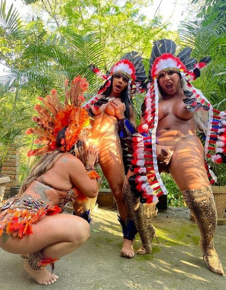 Elizabth Goes star sex pictures