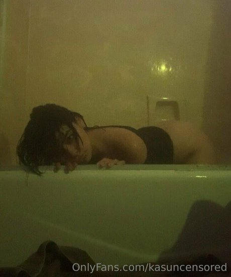 kasuncensored sexy pornstar photo