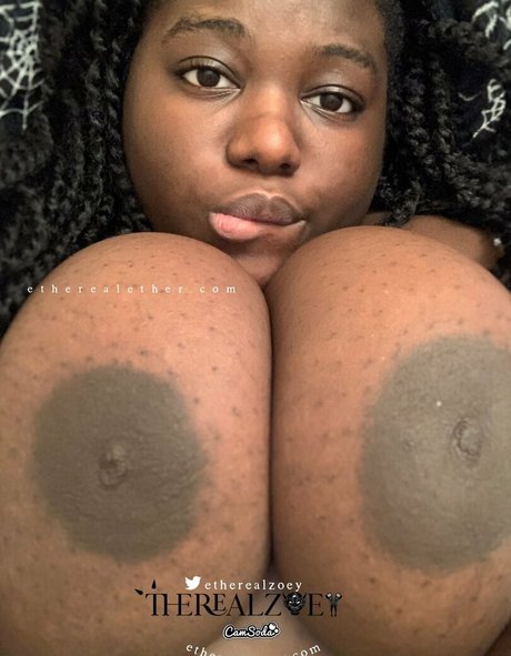 therealzoey hot pornstar gallery