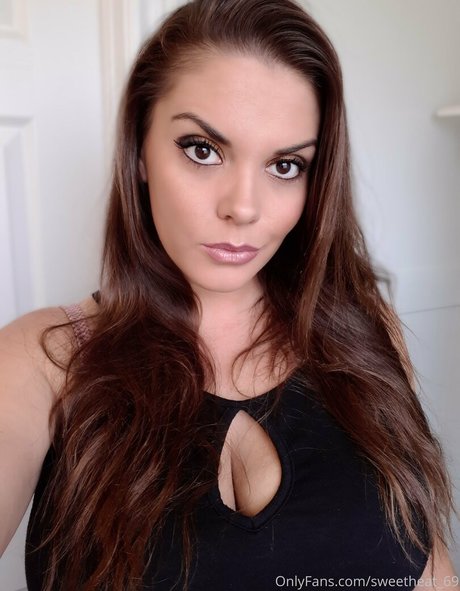 sweetheat 69 model xxx pictures
