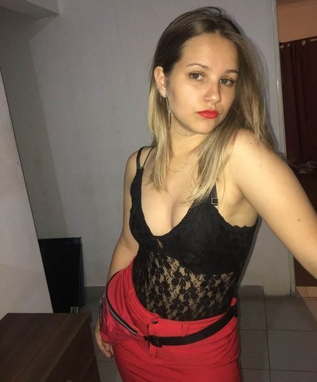 Agus Loudeiro exclusive actress pics