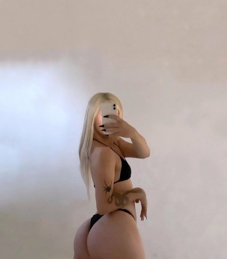 Maia Feel hot star pictures