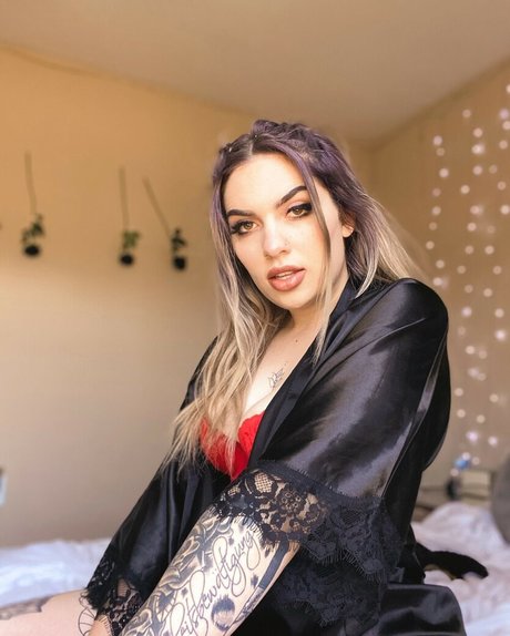 Alexxa Mia sex pornstar photo