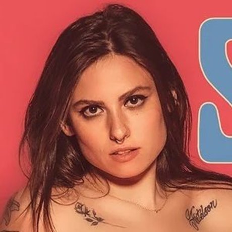 Natalie Cuomo beautiful model image