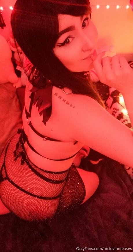 mclovinnteases pornstar naked galleries
