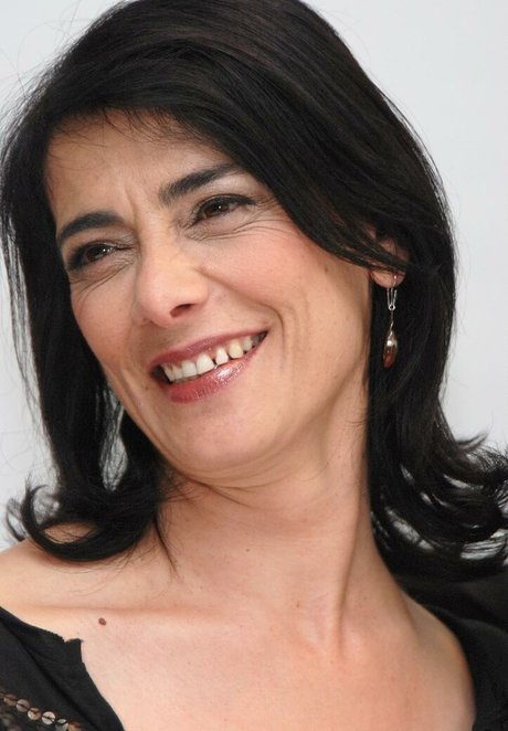 Hiam Abbass model top photos