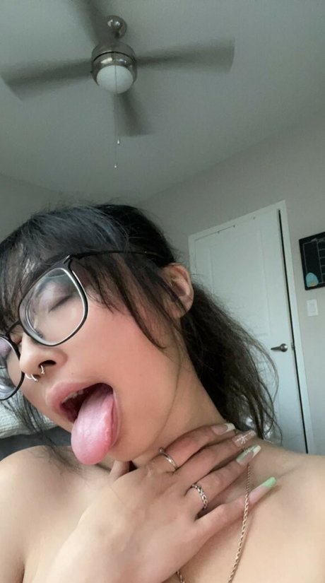 Jackie Izawa model sexy images