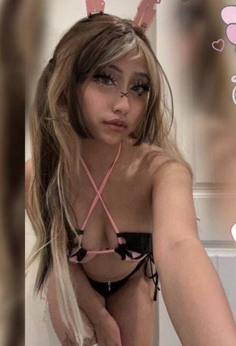 cinamonbunni pornographic actress pictures