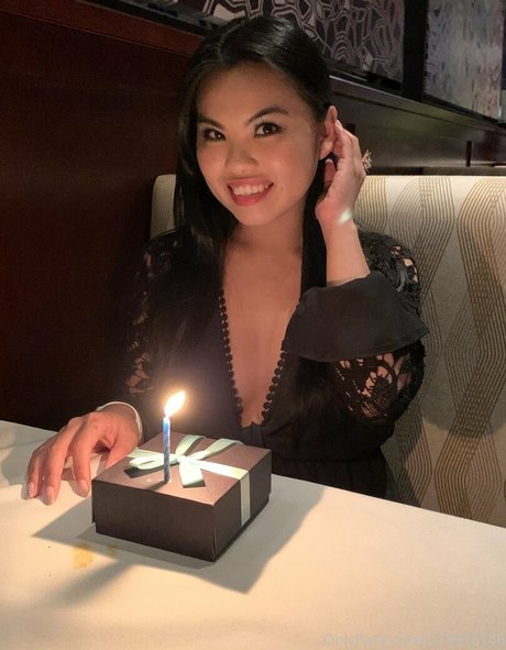 pawg threesome onlyfans best img