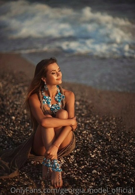 photopolli top actress pictures