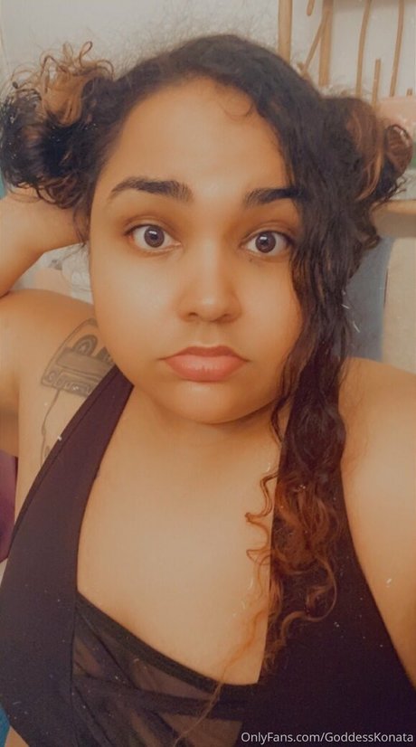 goddesskonata model adult pic