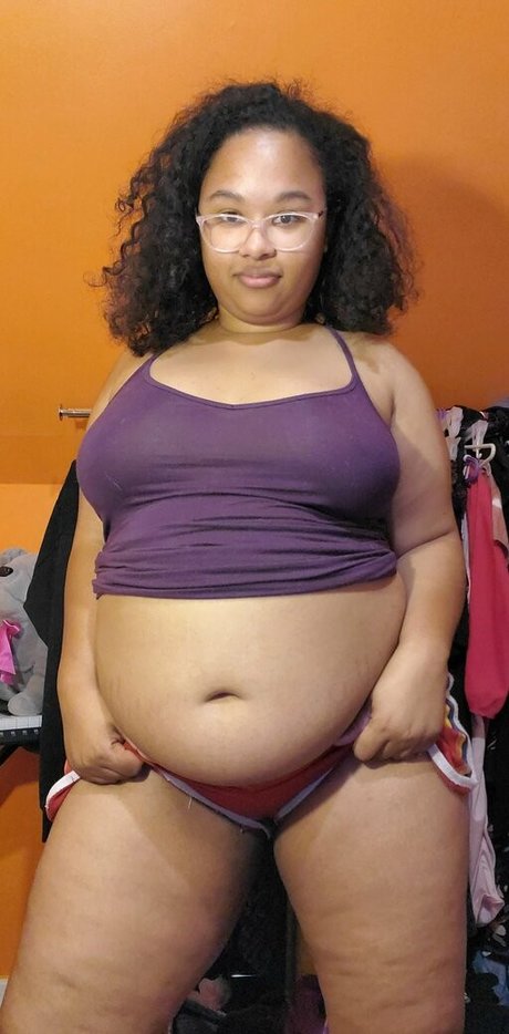 chubbyvalerie pornographic star pic