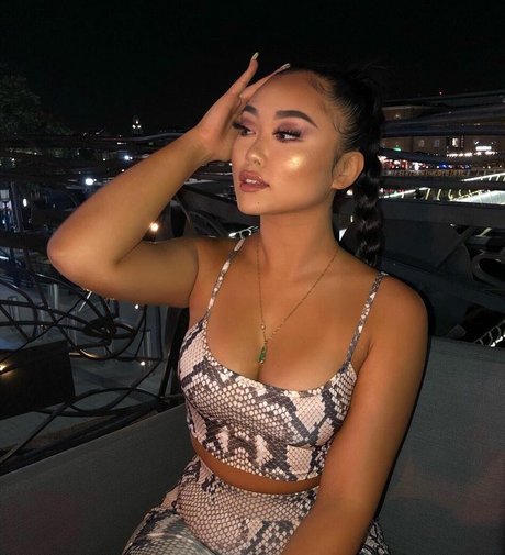 annouveauriche exclusive pornstar images