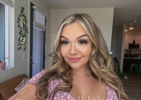 itshollybabyyfree model free archive