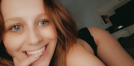 bootylicious01 star naked pic