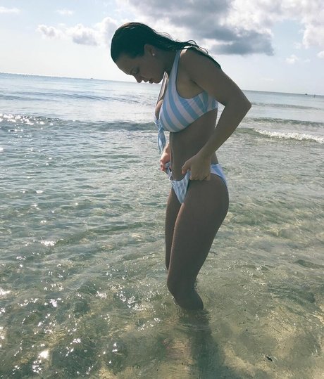 Marlee Fridley xxx model photo