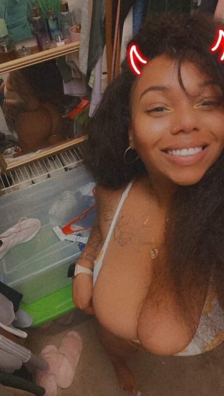 BadGyalGoodLife star beautiful picture