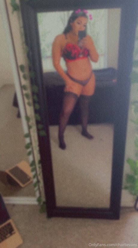 Charli Evans best model pics