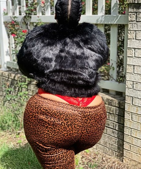 Jasmine Gunn star sex photos