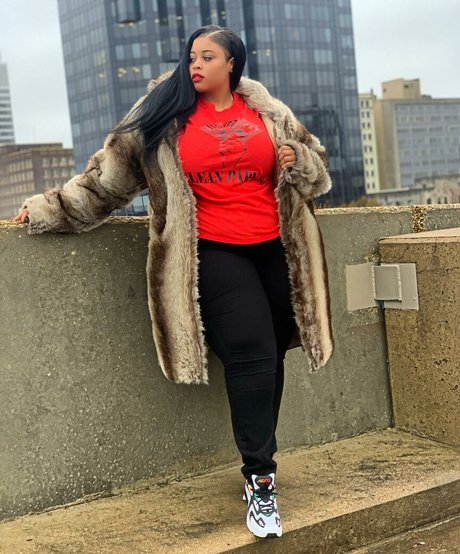 Jasmine Gunn free star pictures