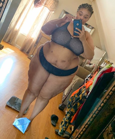 Jasmine Gunn star pictures