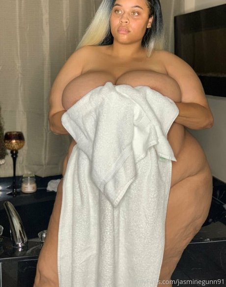 Jasmine Gunn top pornstar picture