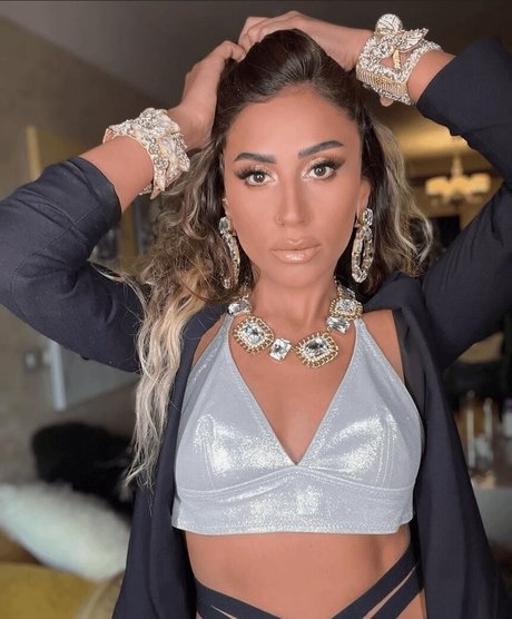 Dina El Sherbiny star hot picture