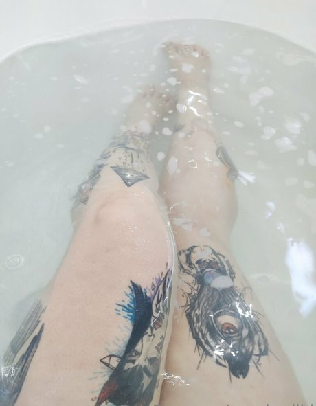 couplewiild star hot picture