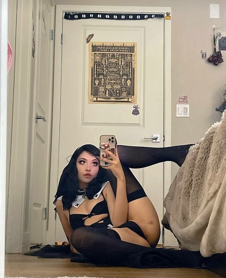 Butterywaterboi free star photos